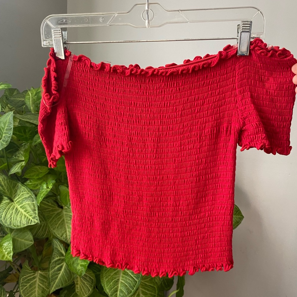 HEART HIPS Red Off The Shoulder Crop Top